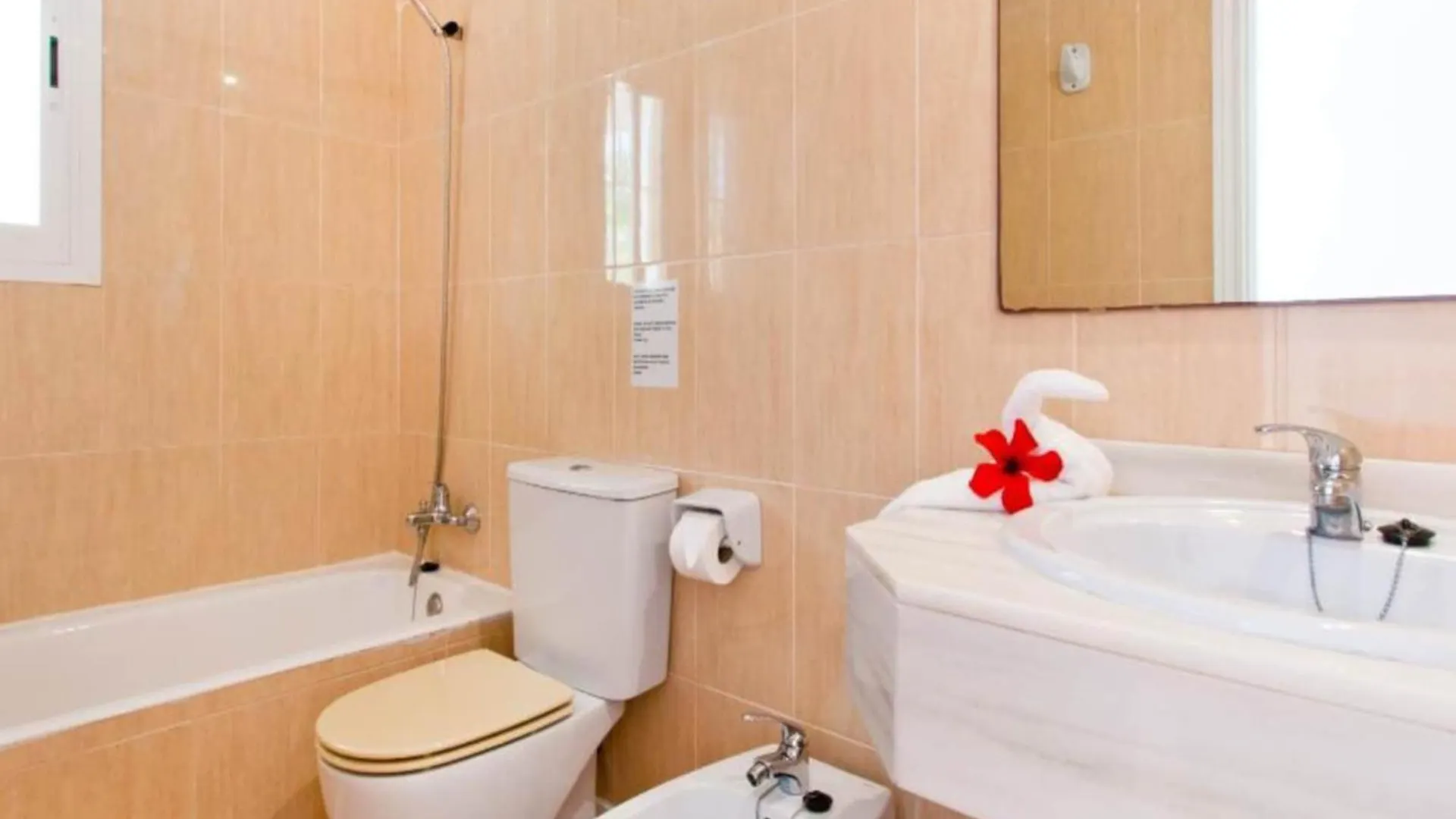 Apartment In Alcudia With Terrace